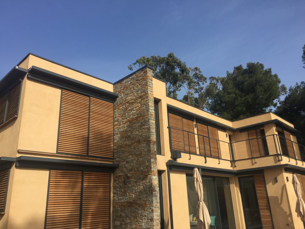 Maison en ossature bois et toiture terrasse à Giens